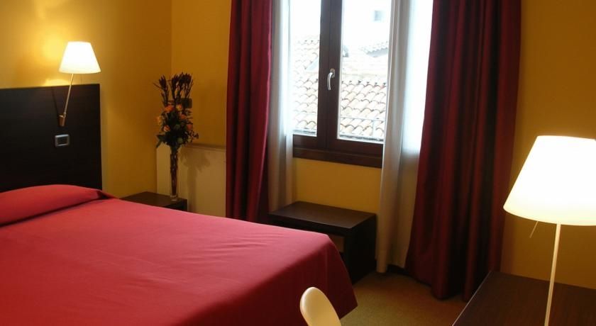 Albergo Verdi Padova Bagian luar foto