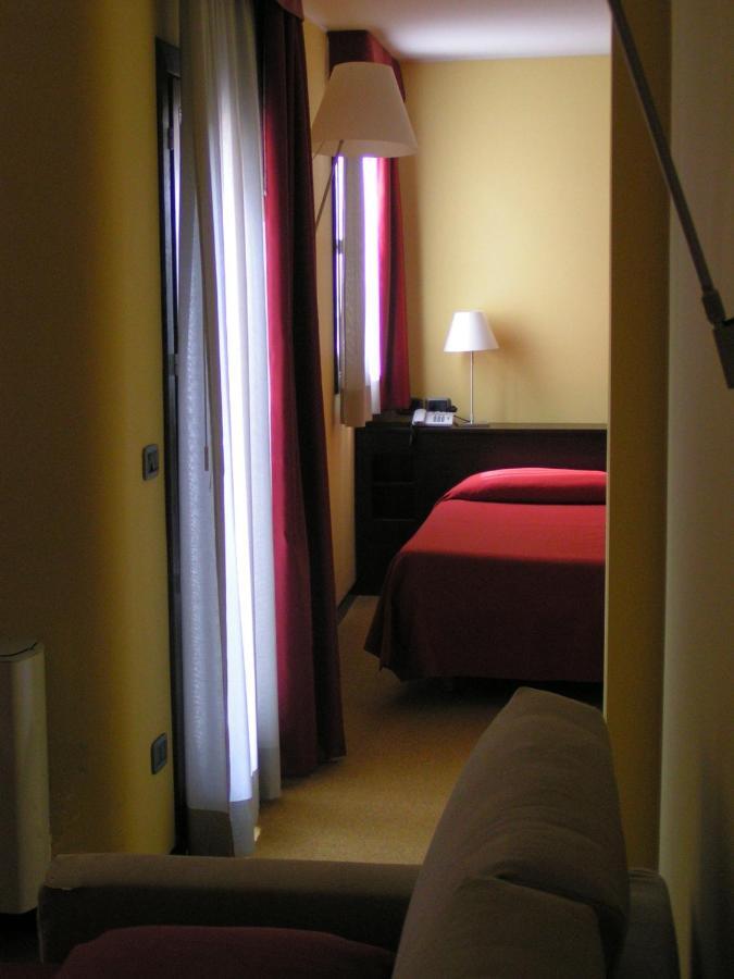 Albergo Verdi Padova Bagian luar foto